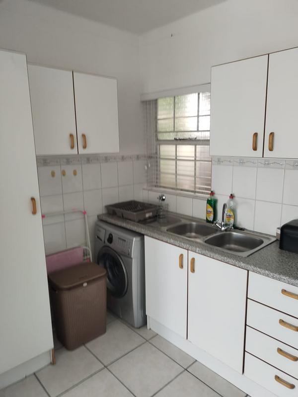 1 Bedroom Property for Sale in Rondebosch Western Cape